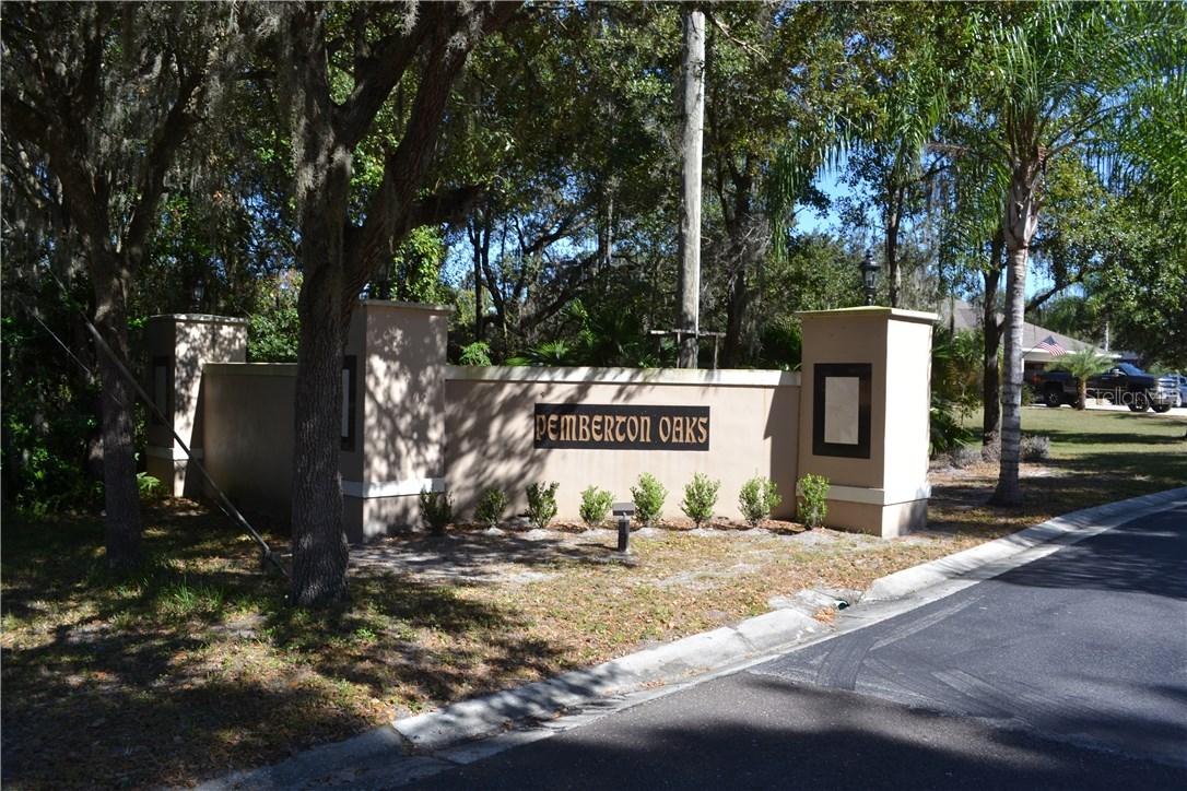 6801 Luana Ln., Seffner, FL 33584