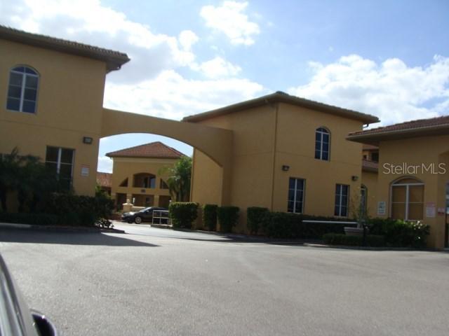 4316 Bayside Village Dr. #203, Tampa, FL 33615