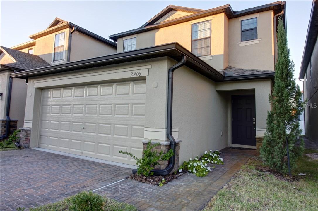2705 Garden Falls Dr., Brandon, FL 33511