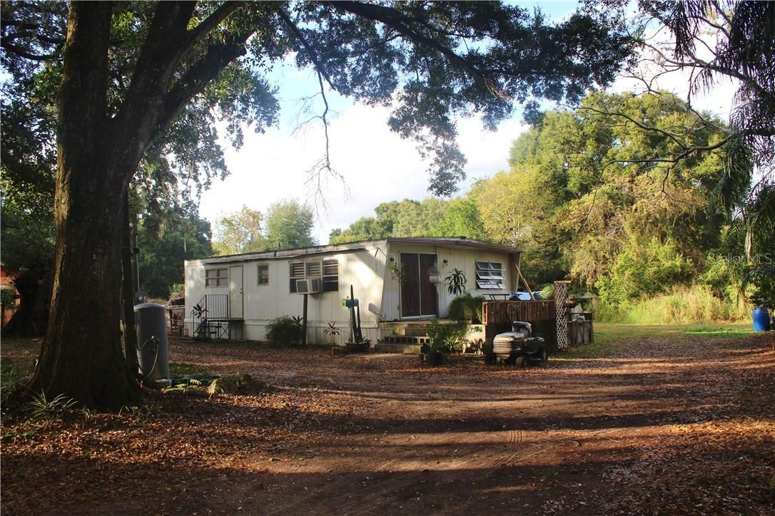 304 Orsley Dr., Seffner, FL 33584