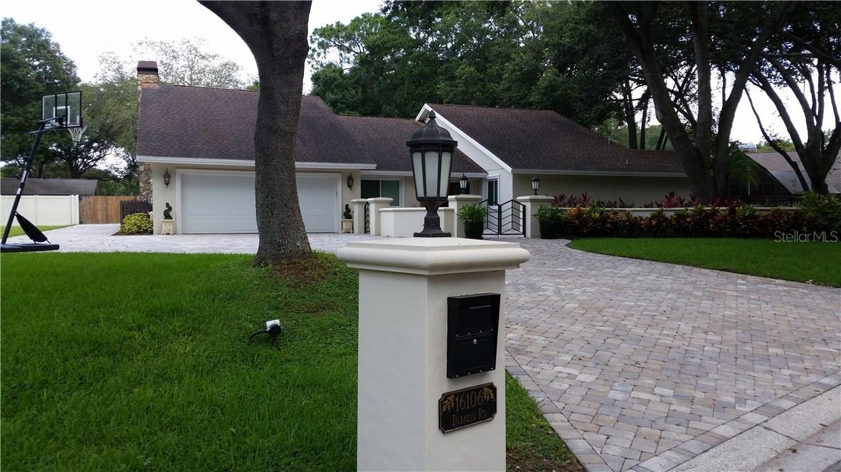 16106 Darnell Rd., Lutz, FL 33549