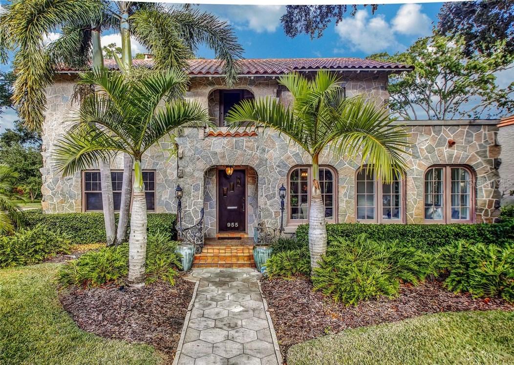 955 39th Ave., St Petersburg, FL 33703