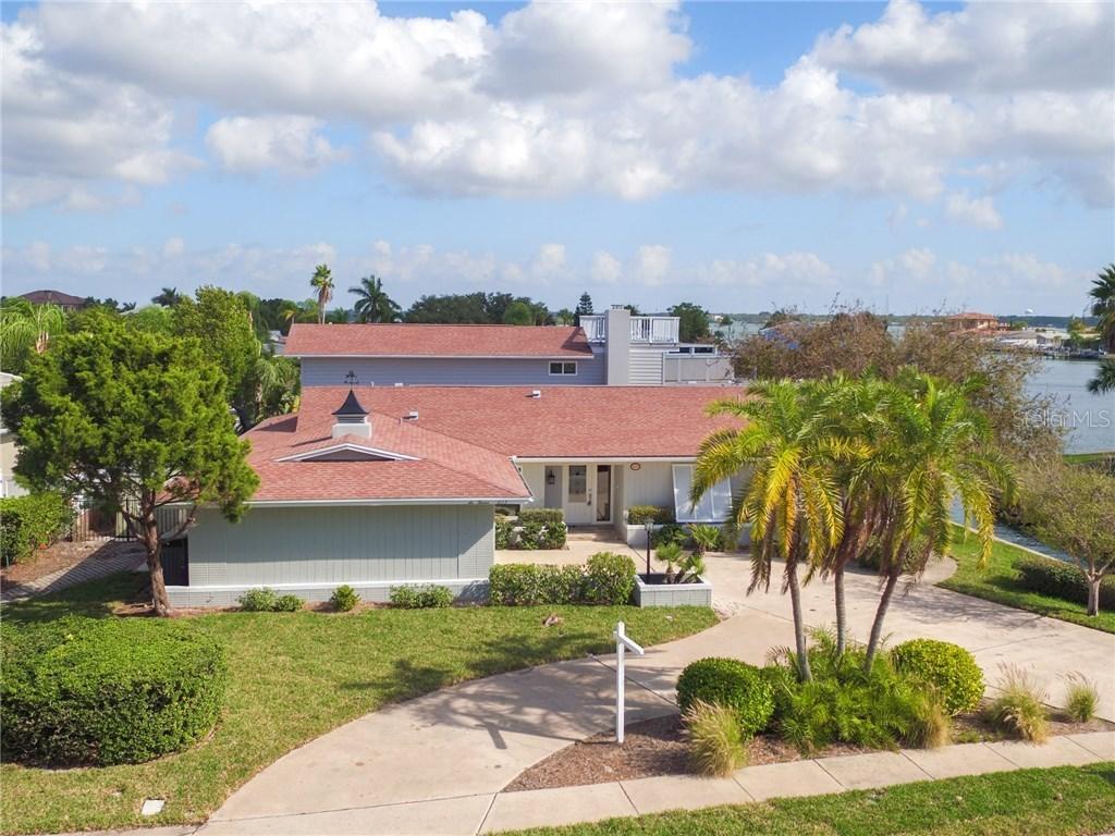 613 Island Way, Clearwater Beach, FL 33767