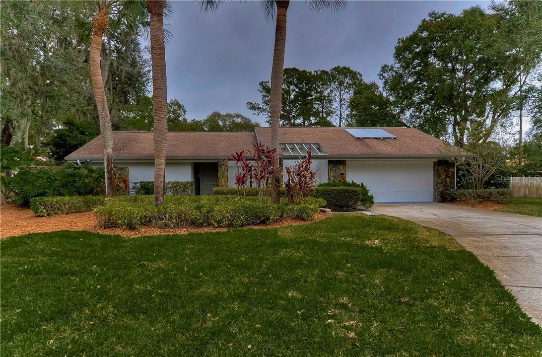 18509 Turtle Dr., Lutz, FL 33548