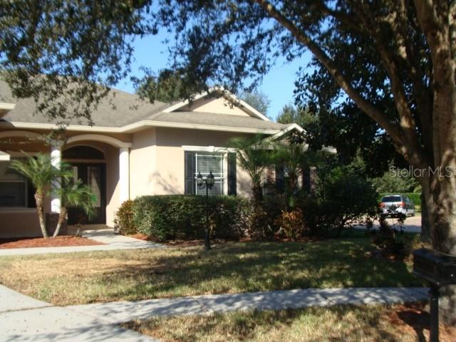 704 Charter Wood Pl., Valrico, FL 33594