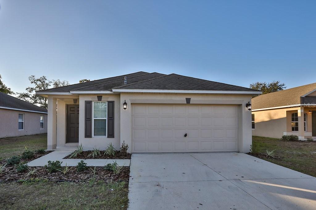 815 Brenton Leaf Dr., Ruskin, FL 33570