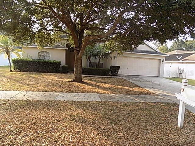 2243 Towering Oaks Cir., Seffner, FL 33584