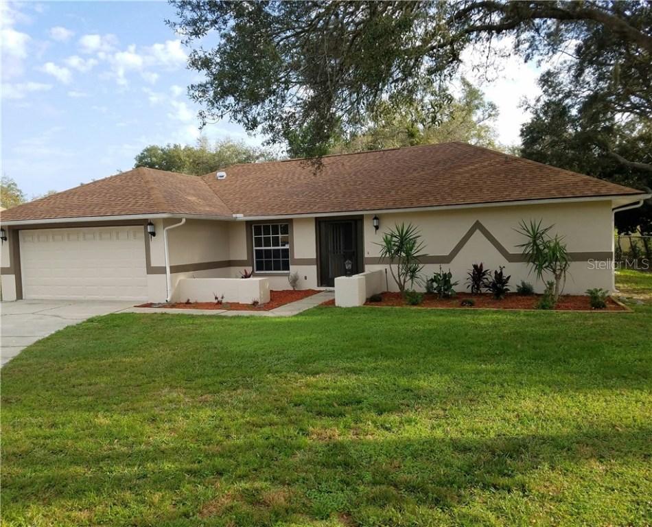 2414 Sutton Pl., Spring Hill, FL 34608