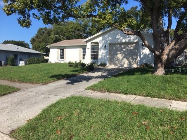 8505 Woodcrest Dr., Port Richey, FL 34668