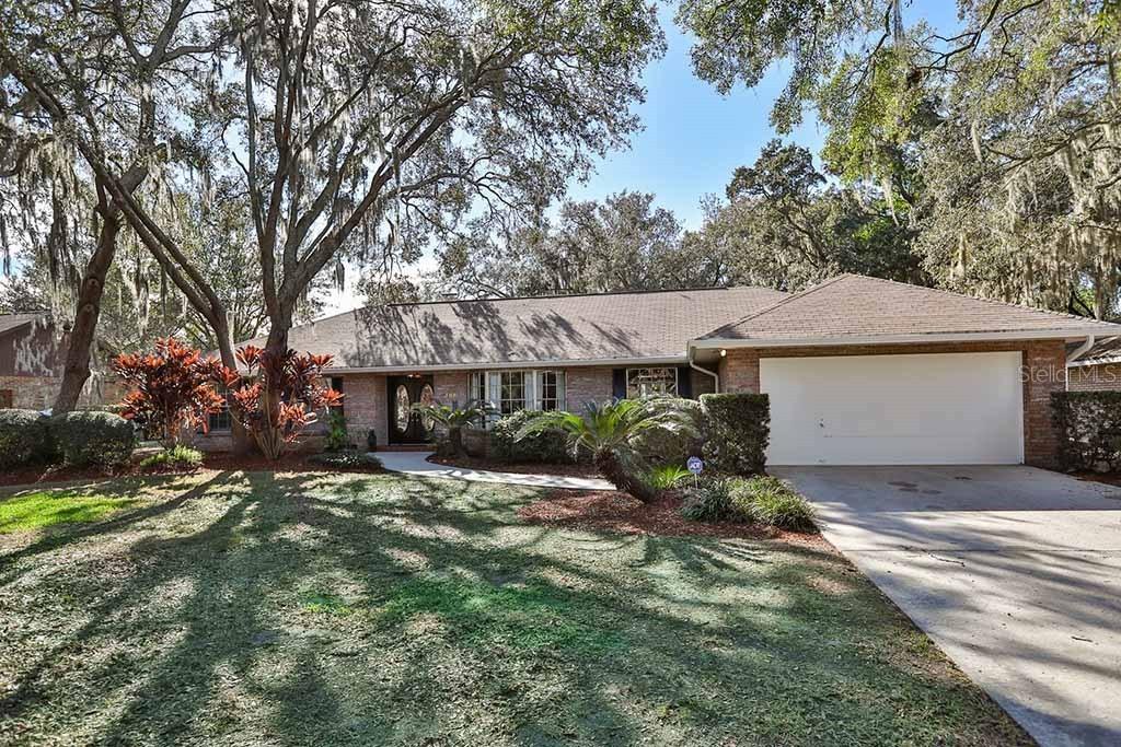 104 Wild Oak Dr., Brandon, FL 33511