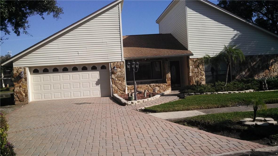 6127 Galleon Way, Tampa, FL 33615