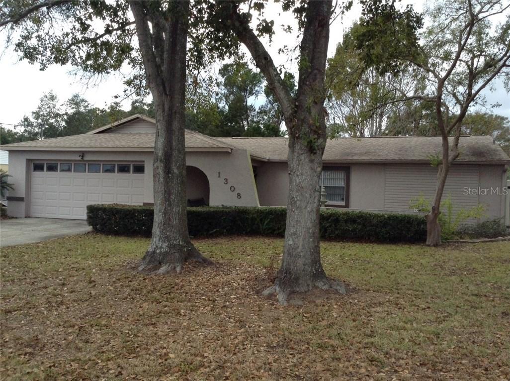 1308 Seffner Valrico Rd., Seffner, FL 33584