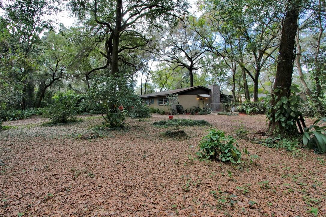 610 Amana Ave., Brandon, FL 33510