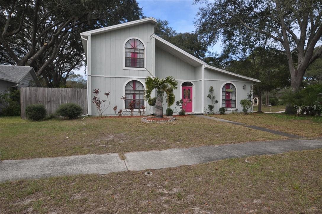 2410 Forrest Crest Cir., Lutz, FL 33549