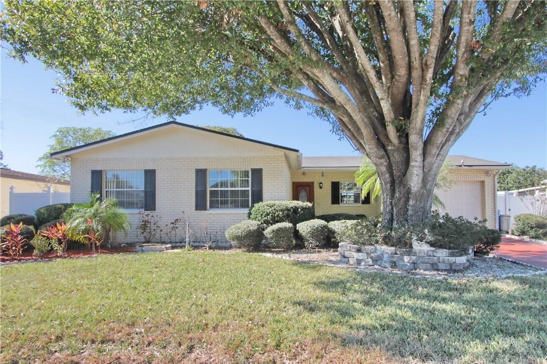 6414 Golden Dr., Tampa, FL 33634