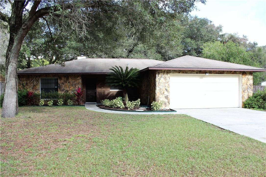 2416 Towery Tr., Lutz, FL 33549