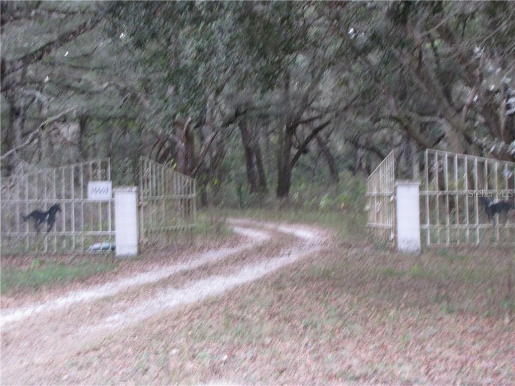 16603 Holland Ln., Brooksville, FL 34616