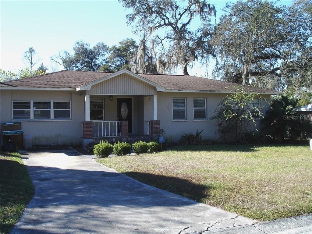 712 Oak Ridge Dr., Brandon, FL 33510