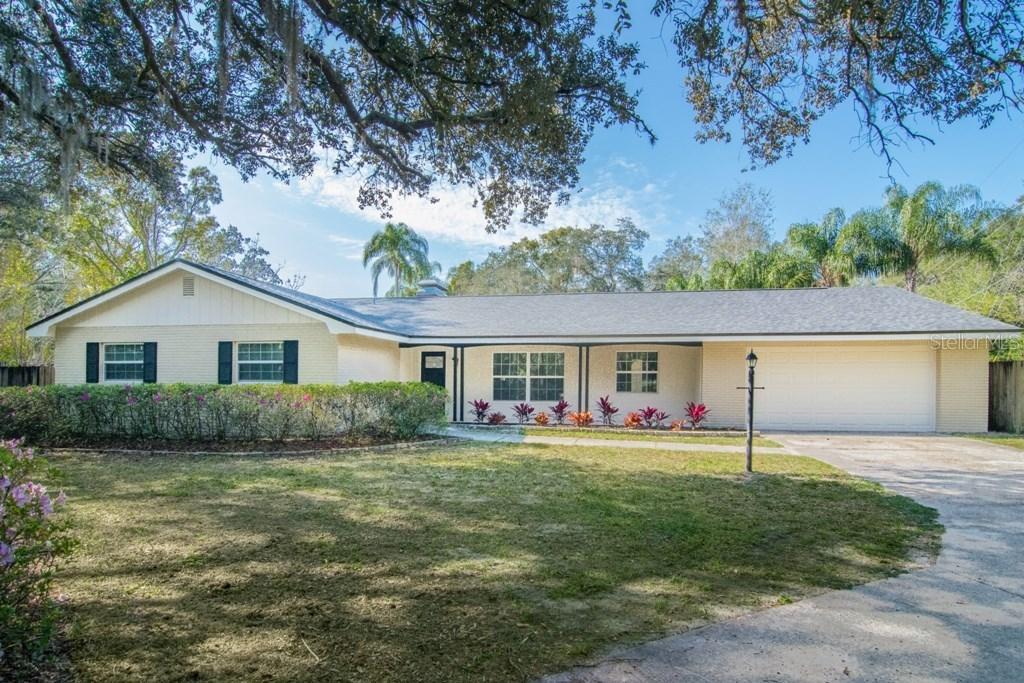 2208 S Village Ave., Tampa, FL 33612