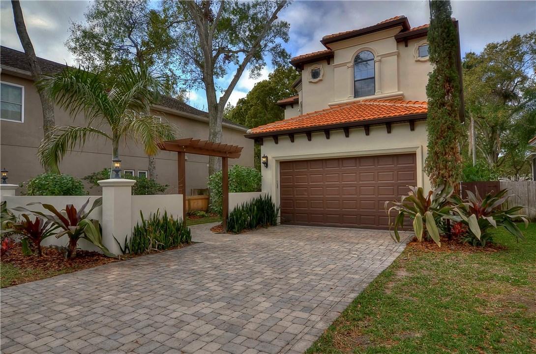 6021 S 2nd St., Tampa, FL 33611