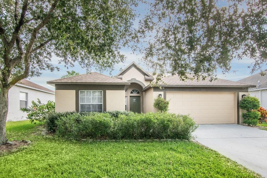 1226 Yardley Dr., Wesley Chapel, FL 33544