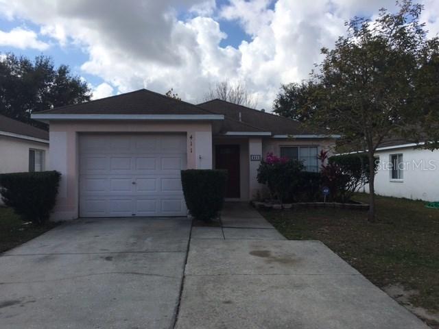 411 Abigail Rd., Plant City, FL 33563