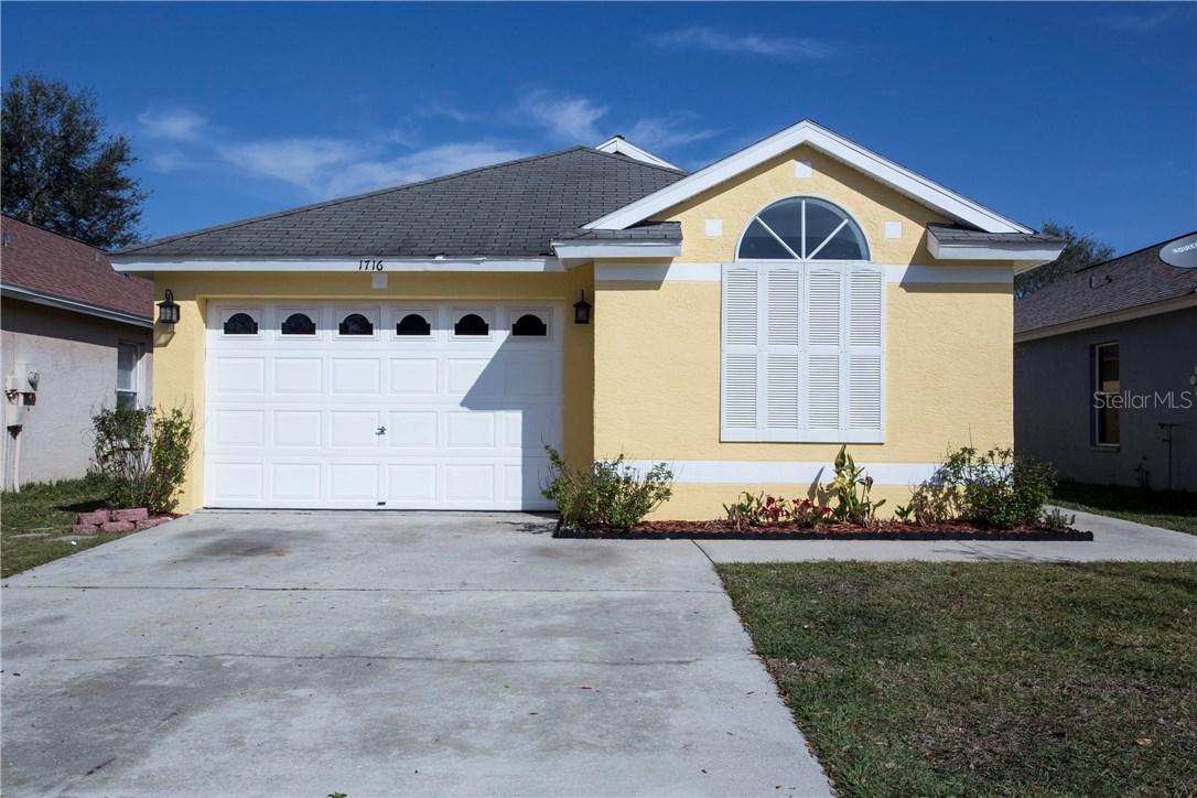 1716 Tropicana Way, Valrico, FL 33594