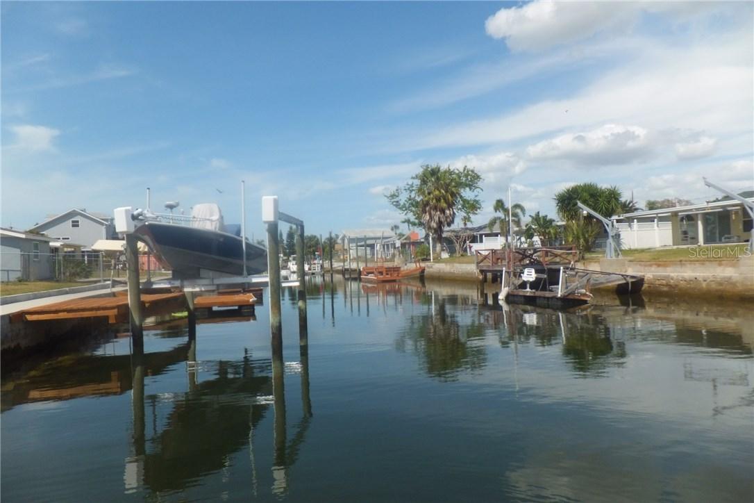 13404 Lisa Dr., Hudson, FL 34667