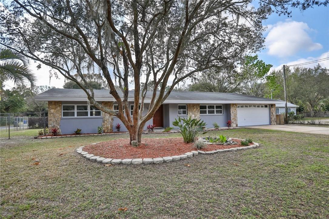 16405 Hanna Rd., Lutz, FL 33549