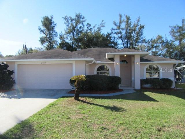 21802 Mims Way, Lutz, FL 33549