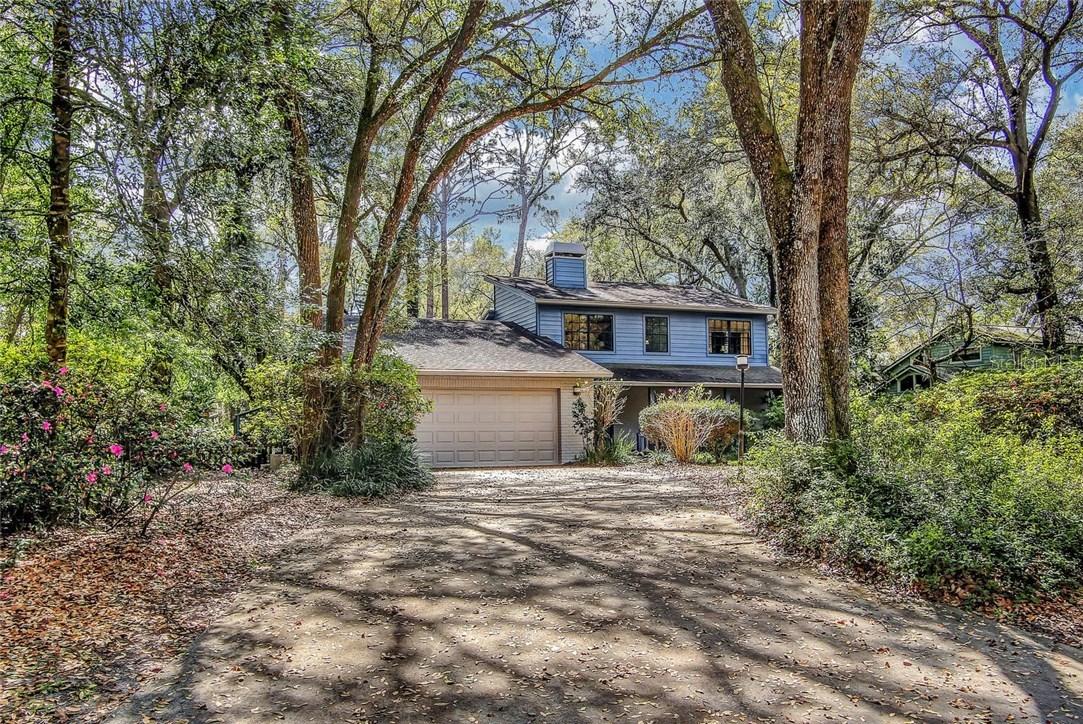 2203 Andre Dr., Lutz, FL 33549