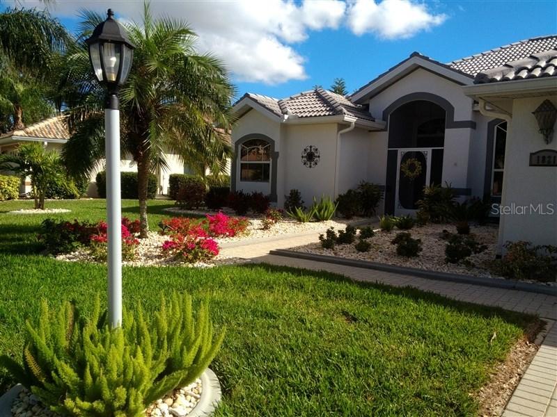 1821 Coconut Palm Cir., North Port, FL 34288