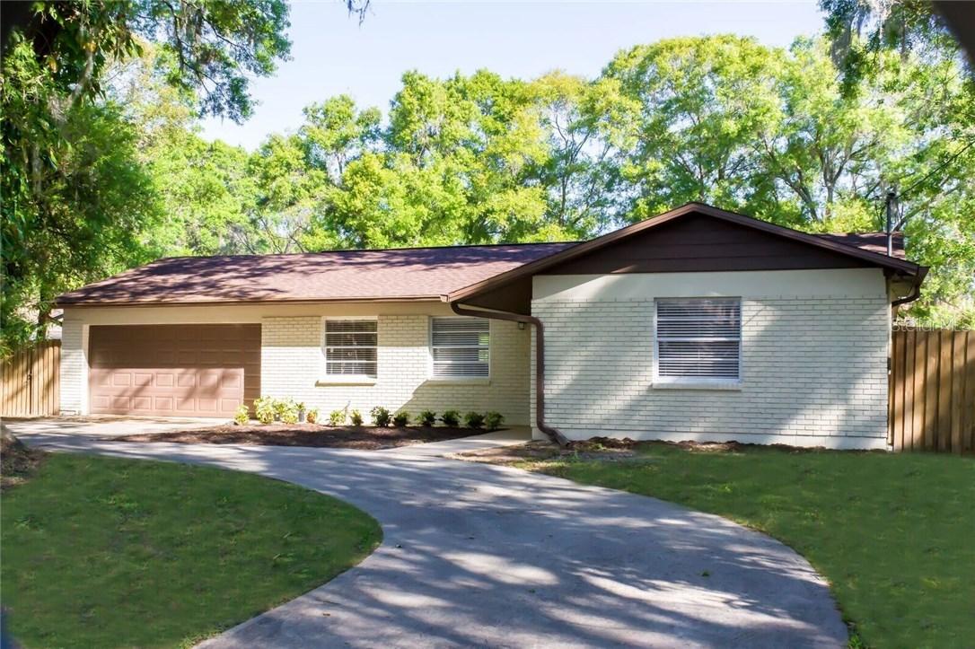 502 2nd Ave., Lutz, FL 33549