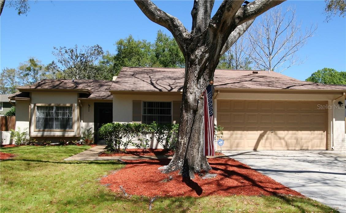 1304 Country Elm Ct., Lutz, FL 33549