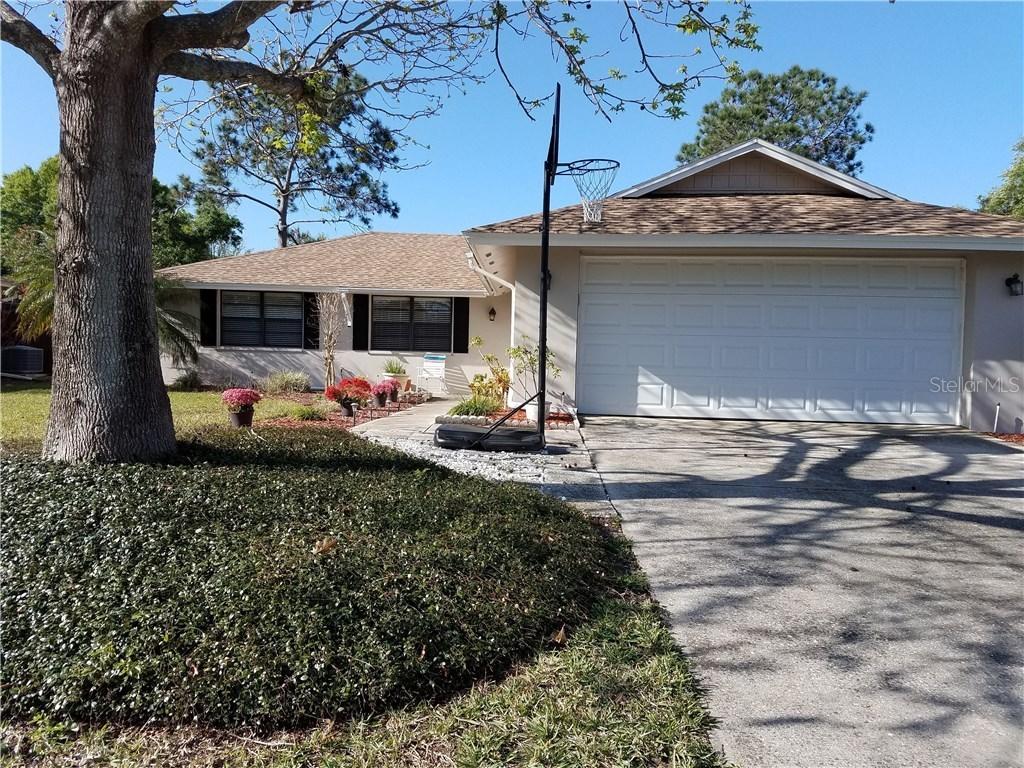 4416 Ranchwood Ln., Tampa, FL 33624