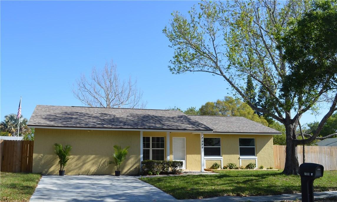 7989 Smoketree Cir., Largo, FL 33773