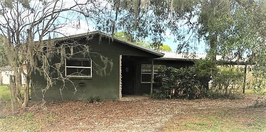6710 N 78th St., Tampa, FL 33610