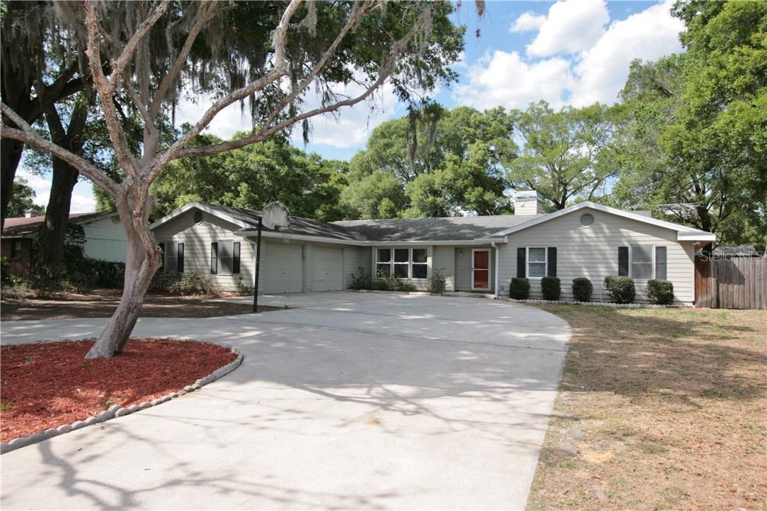 410 Cactus Rd., Seffner, FL 33584