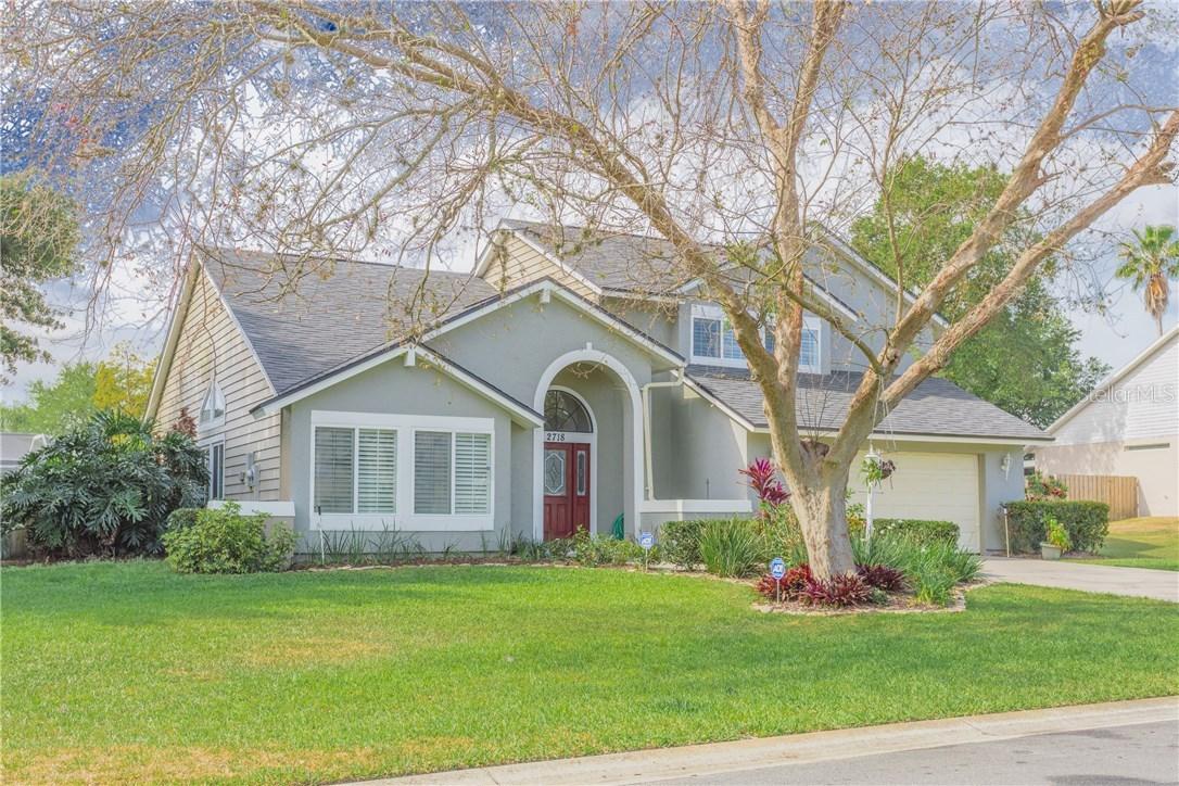 2718 Buckhorn Oaks Dr., Valrico, FL 33594