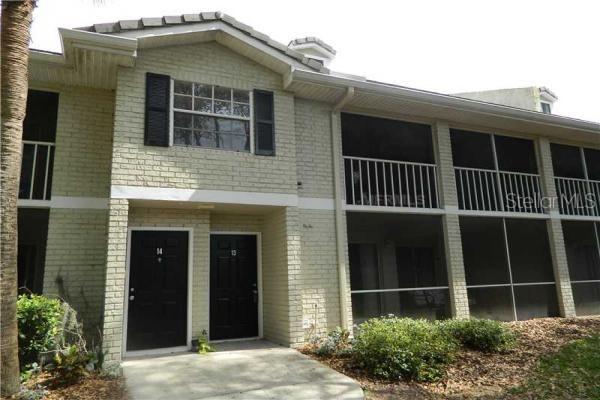 8450 Gardens Cir. #2, Sarasota, FL 34243