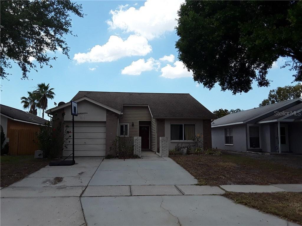 1313 Mohrlake Dr., Brandon, FL 33511