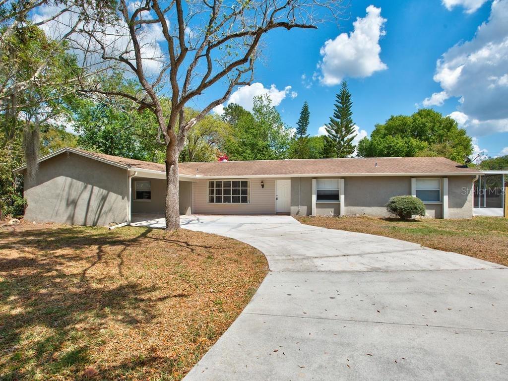 3208 Lake Saxon Dr., Land O Lakes, FL 34639