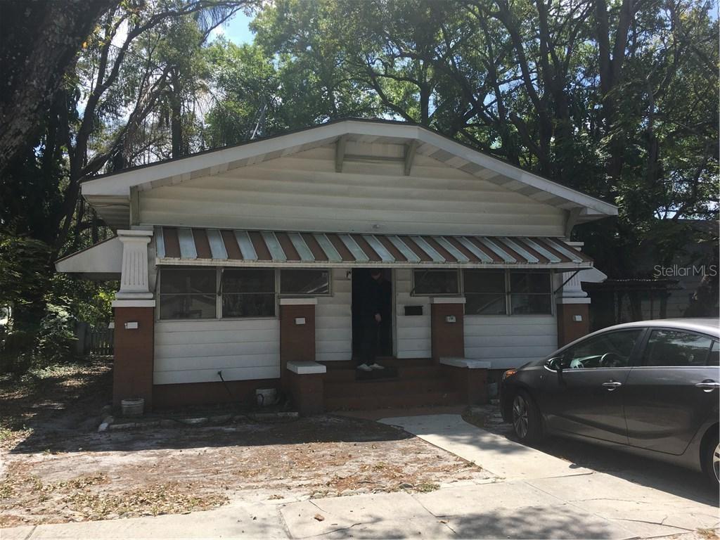 905 E Cayuga St., Tampa, FL 33603