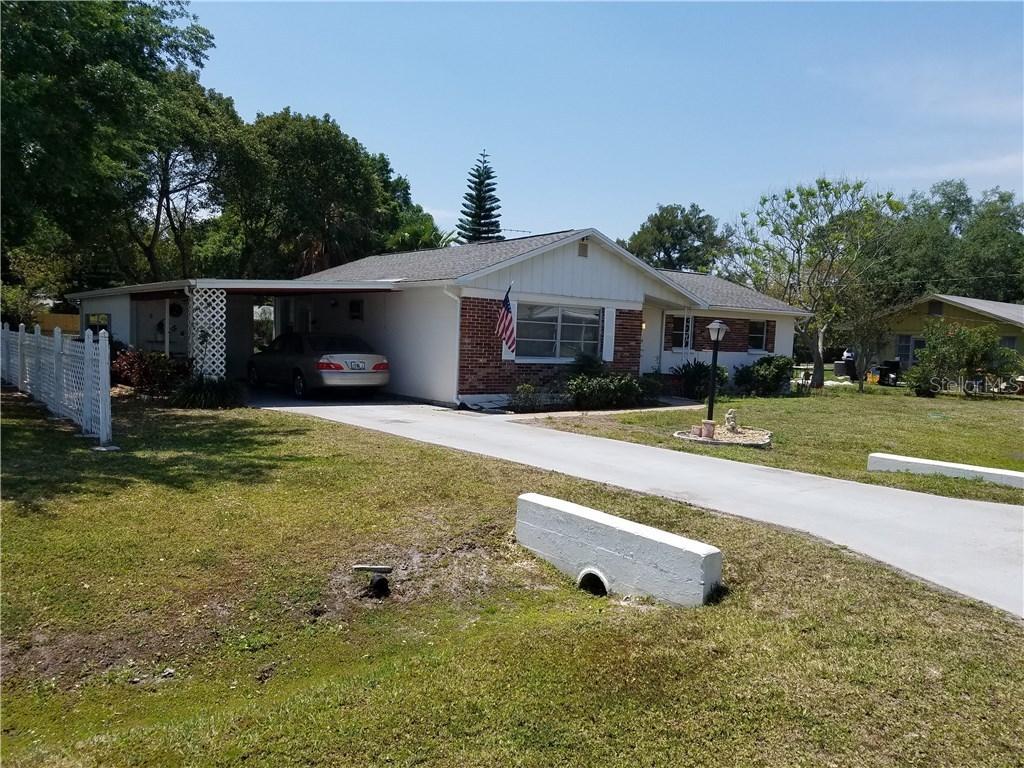 206 6th Ave., Ruskin, FL 33570