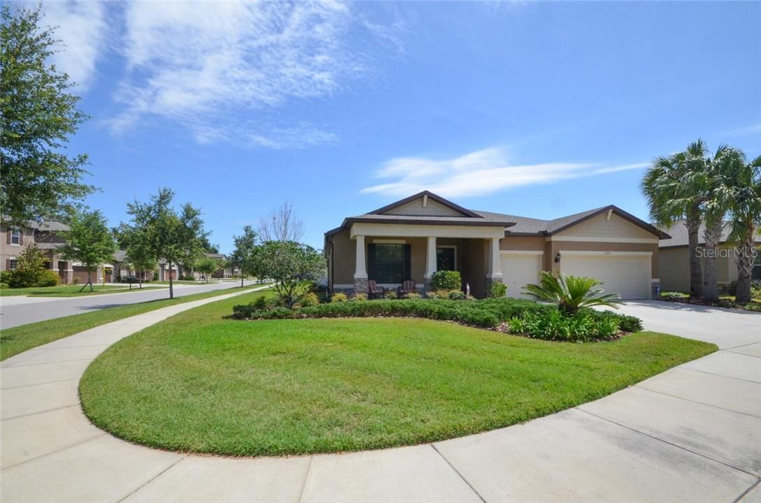 2253 Landside Dr., Valrico, FL 33594