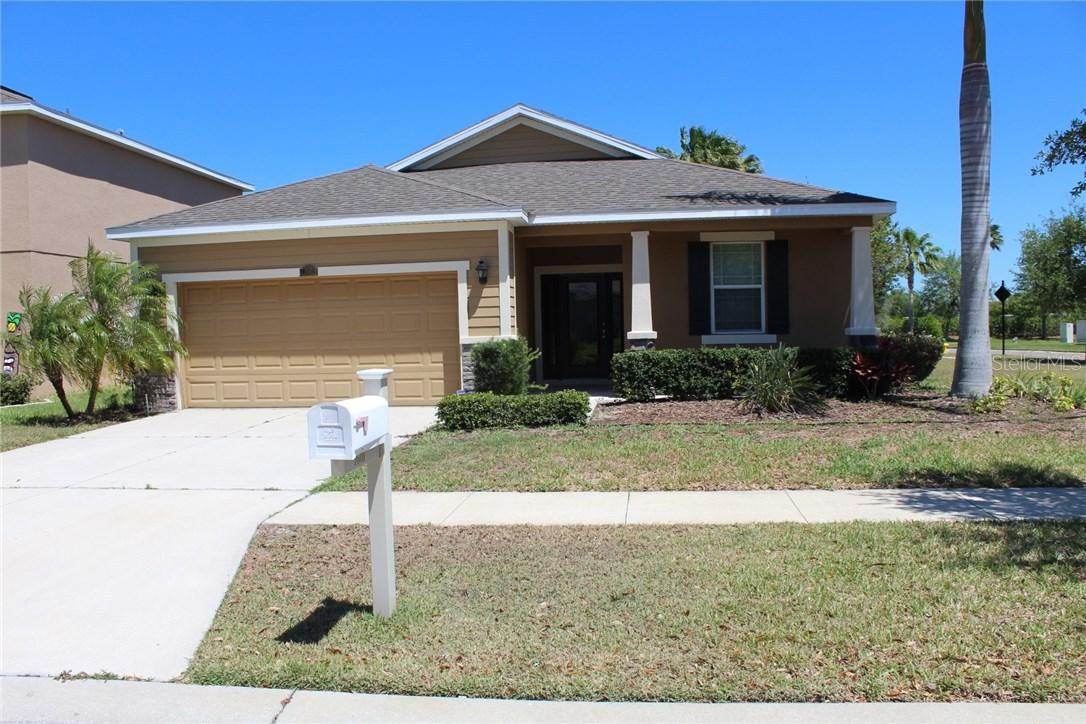 1601 Bonita Bluff Ct., Ruskin, FL 33570