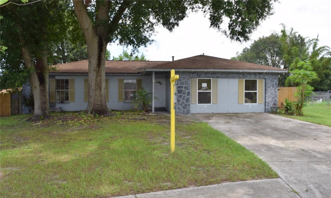 622 Barkfield Loop, Brandon, FL 33511