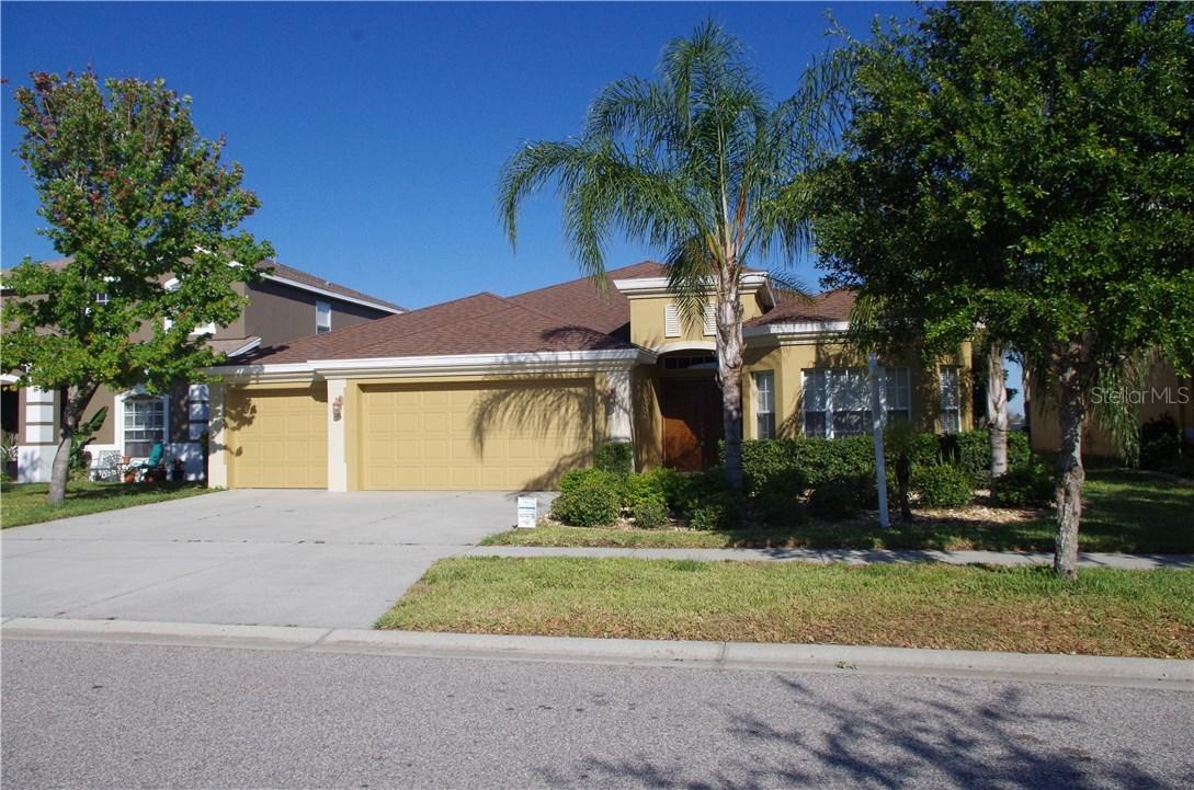 10060 Celtic Ash Dr., Ruskin, FL 33573