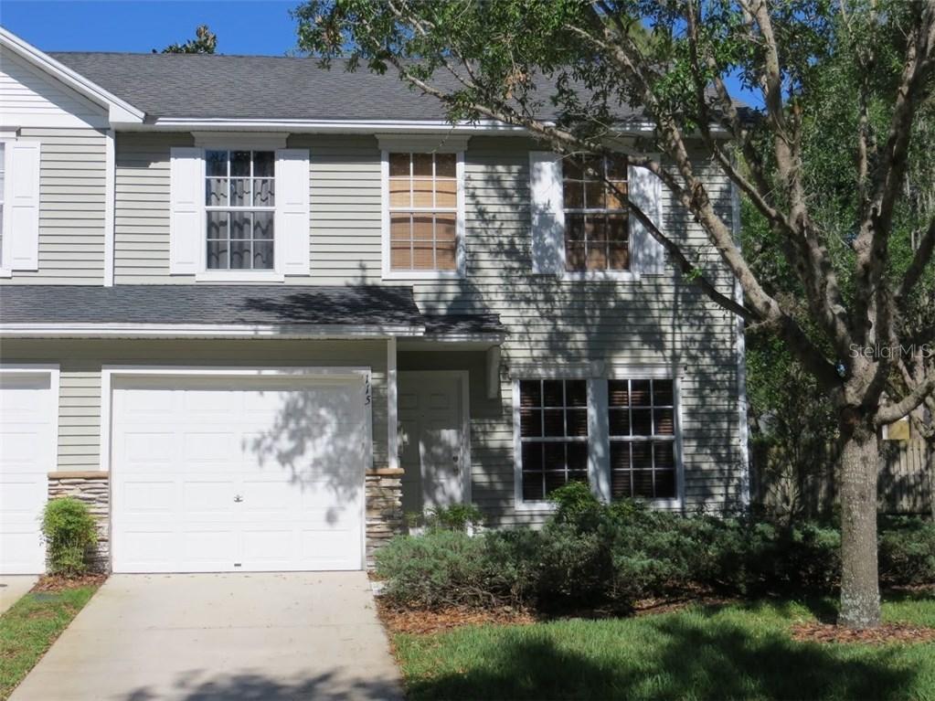 115 Woodknoll Pl., Valrico, FL 33594