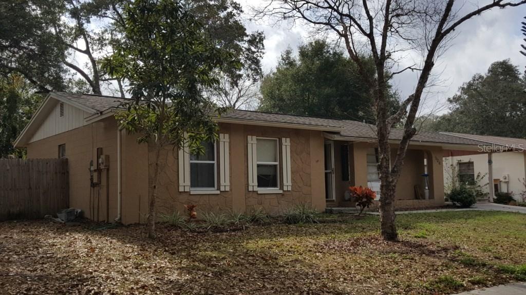 504 Falkirk Ave., Valrico, FL 33594